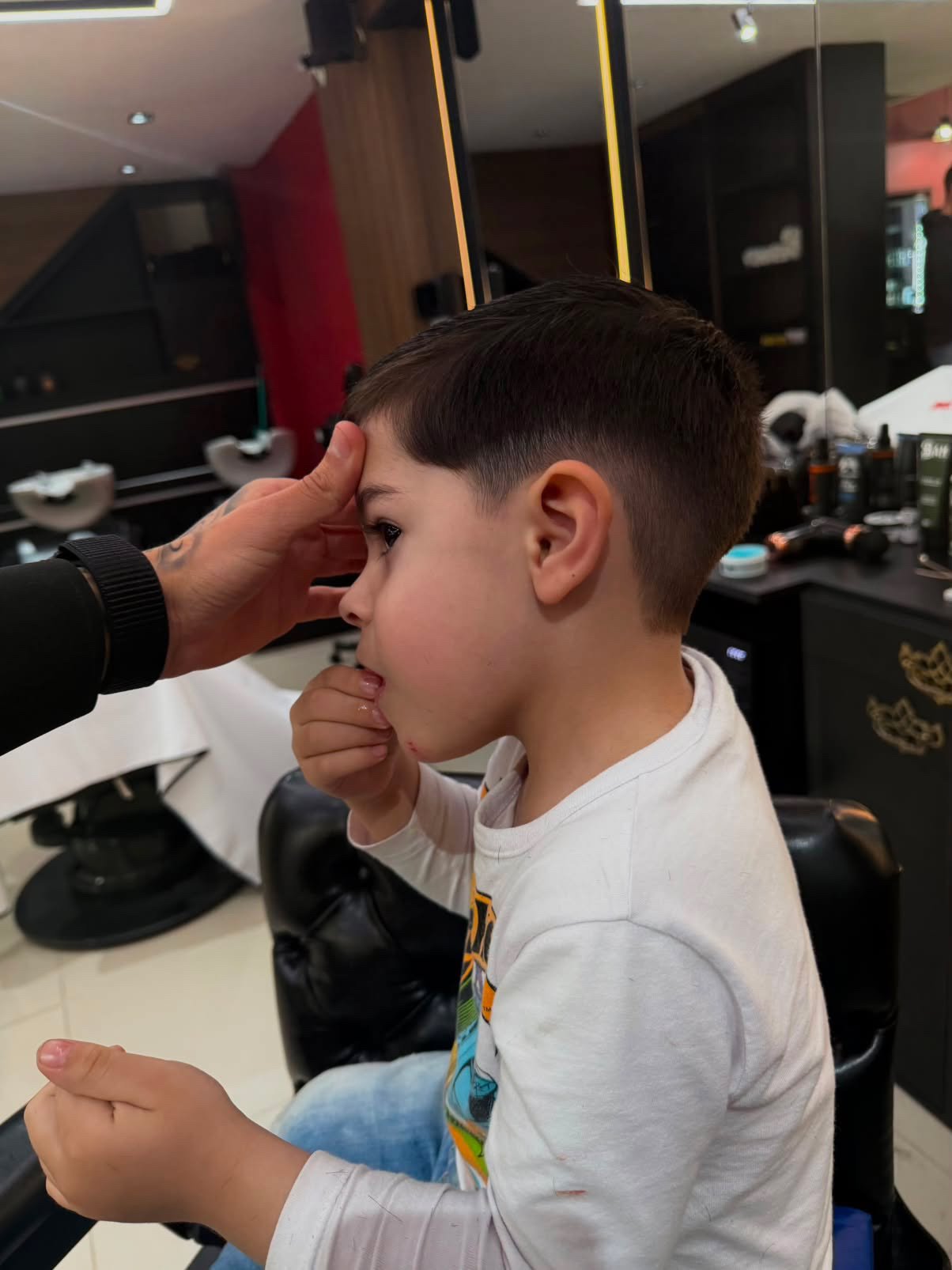 Atendimento infantil na Rock N' Barba